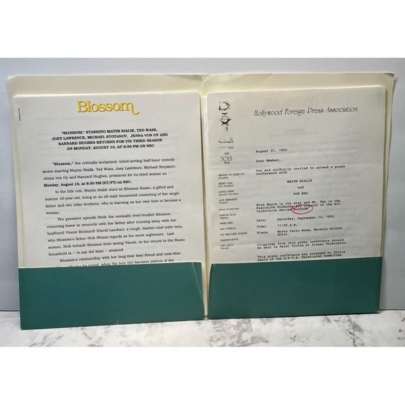 NBC TV Show Press Kit Blossom 1992 Mayim Bialik Ted Wass Joey Lawrence - Picture 5 of 7